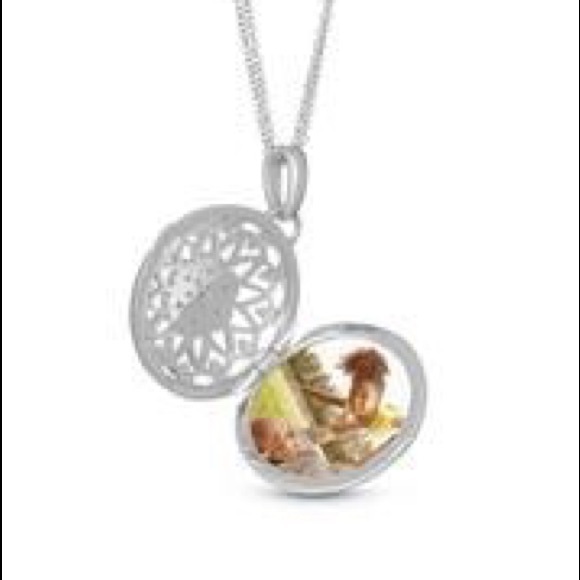 Sterling silver locket by With You Lockets - Picture 2 of 5